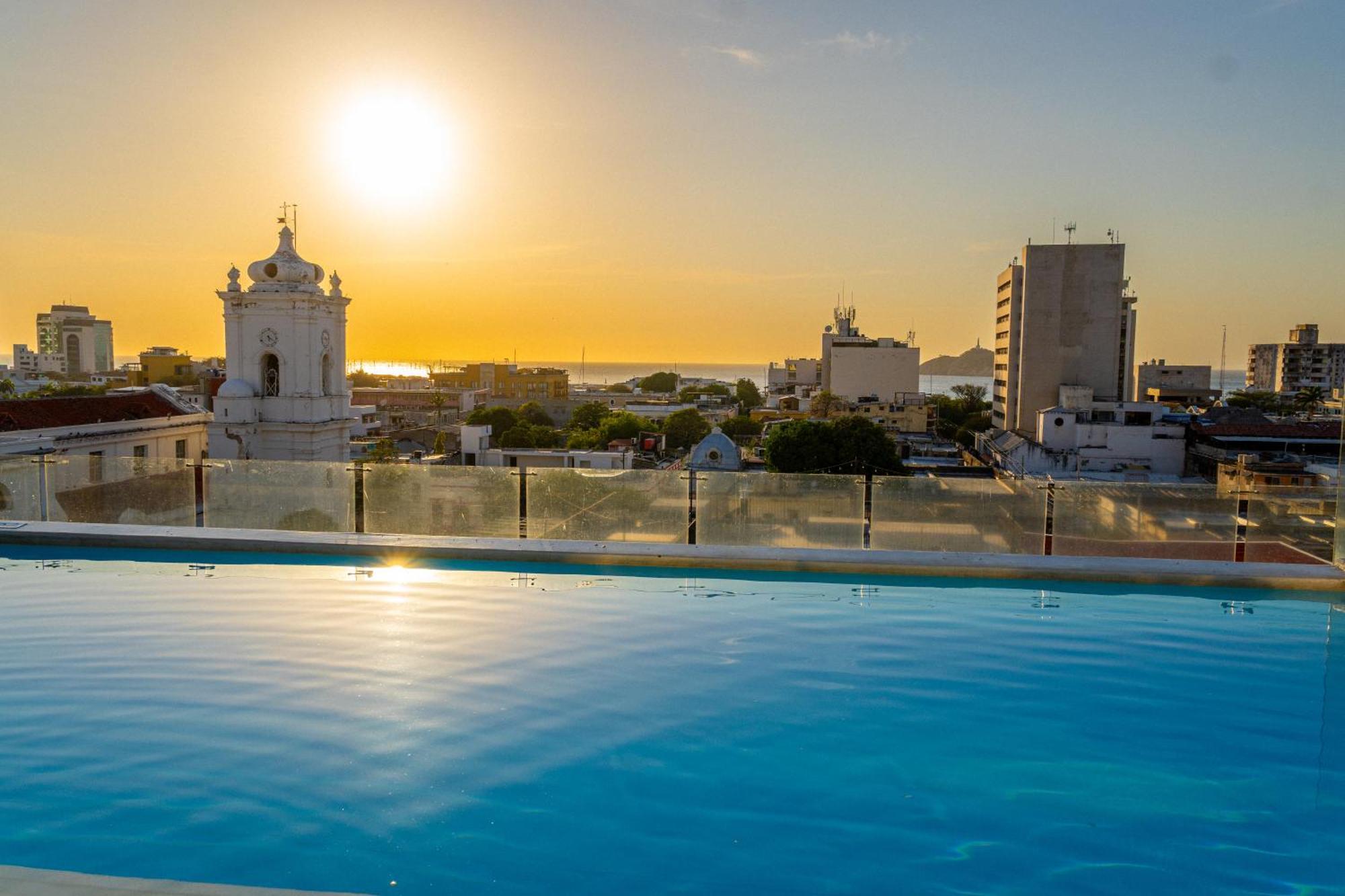 Hotel Catedral Plaza Santa Marta Kültér fotó
